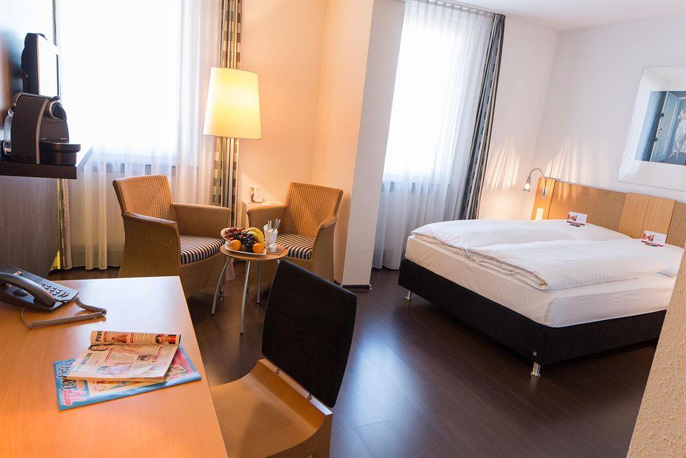 Hotel Amadeus Hannover Esterno foto