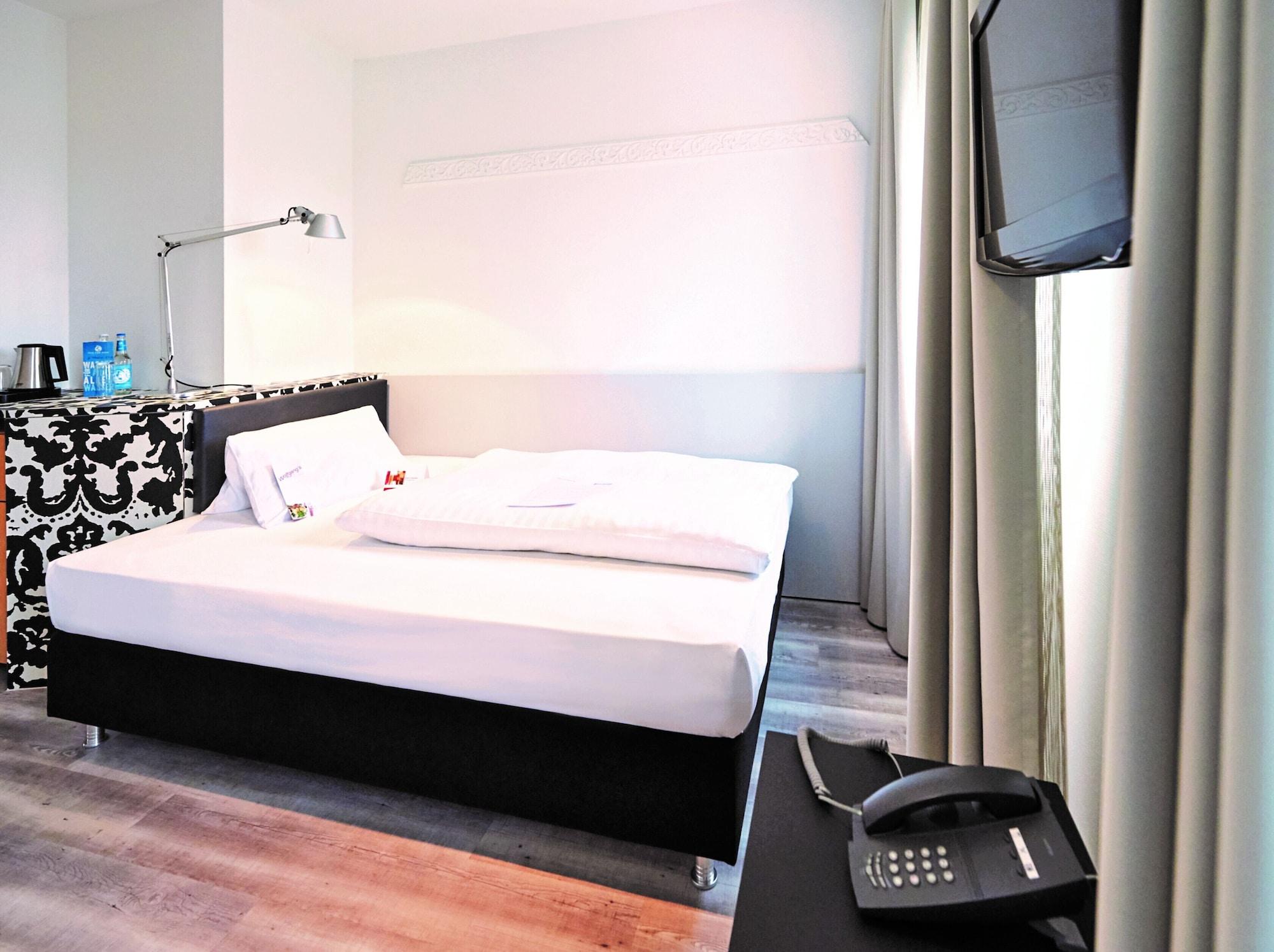 Hotel Amadeus Hannover Esterno foto